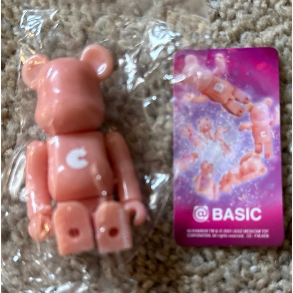 Bearbrick 100% Series 45 Basic Pink C“. Authentic With Card!.